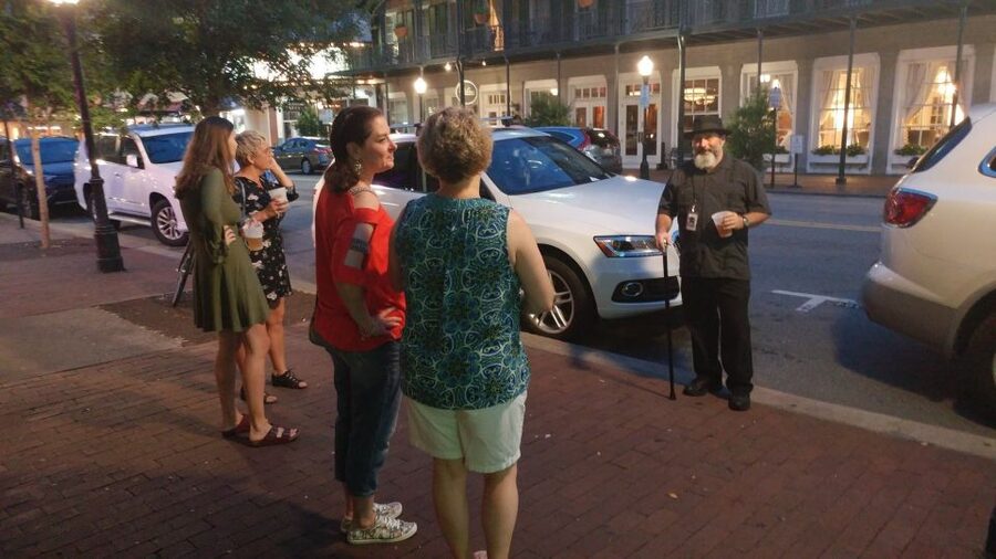 Savannah: Pub Crawl and Ghost Tour - The 90-Minute Haunted Walking Tour That Keeps You Oriented