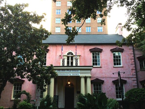 Savannah Strangled not Stirred Pub Crawl - Key highlights worth your attention
