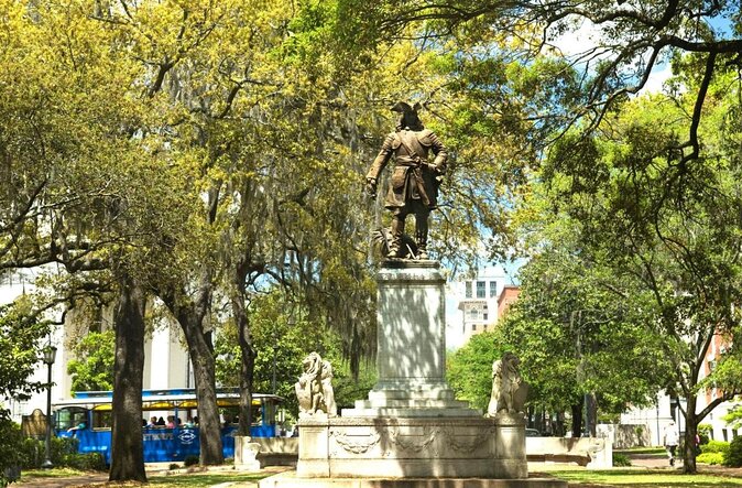 Savannah Terrors: Spirits & Spirits Haunted Pub Crawl - Key points to know before you go