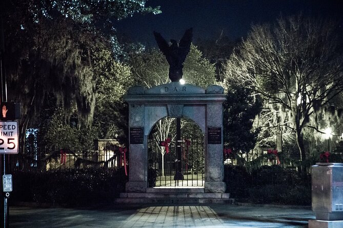 Savannah Terrors: Spirits & Spirits Haunted Pub Crawl - Starting at haunted Oglethorpe Square: where the night sets its tone