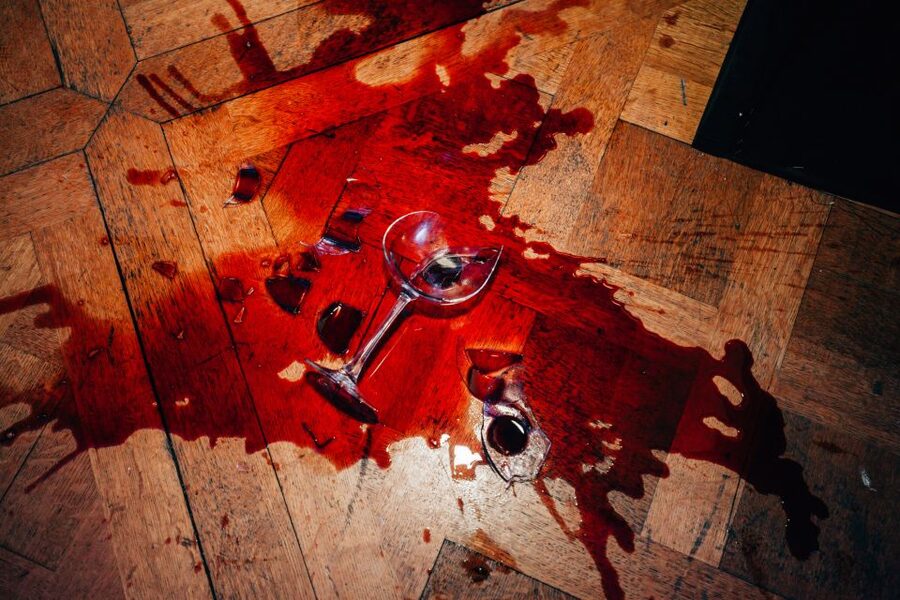 Savannah: True Crime Pub Crawl - Where The Tour Starts: Dub’s, A Public House and the Stairs of Death