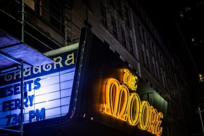 Seattle Terrors: Spirits & Spirits Haunted Pub Crawl - The “2 Hours, 8 Stops” Rhythm: How the Route Feels in Real Life