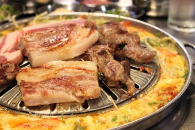 Seoul: Anthony Bourdain-Inspired BBQ and Pub Experience - Stop 2 at Cheonghakdong Mungbean Pancake: Pancakes, tempura-style bites, and a pub crash course