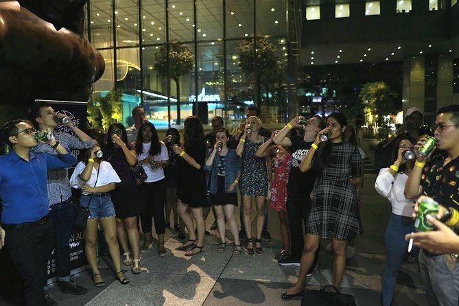 Singapore Pub Crawl - The host and crowd size: when you will feel included