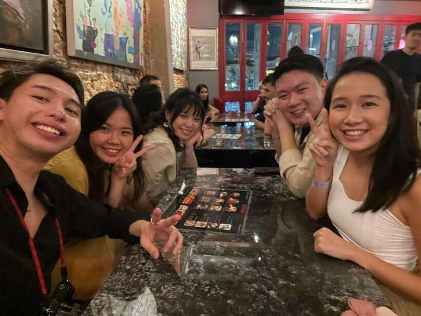 Singapore Pub Crawl - Party like a Local - The Club Finish With VIP Entry: Where the Night Turns Loud