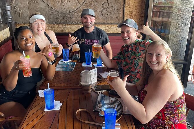 Sips & Secrets of Hawaii Pub Crawl - Beer Included: How to Treat the Drink Portion