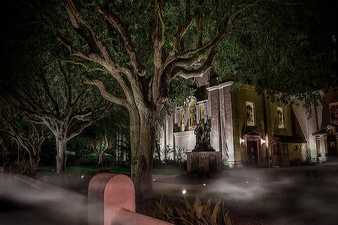 St. Augustine's Booze & Boos Haunted Pub Crawl - Guides make the night: Misty, Holly, Scott, and the pacing