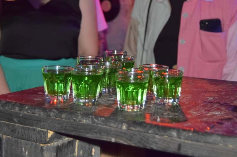 Tbilisi: City Pub Crawl with welcome shots in game format - Meet locals, meet new friends: the social payoff