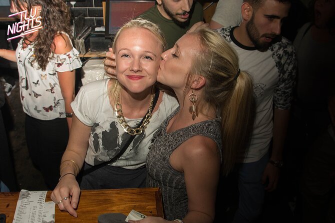 Tel Aviv Pub Crawl - What the group size feels like (max 100)