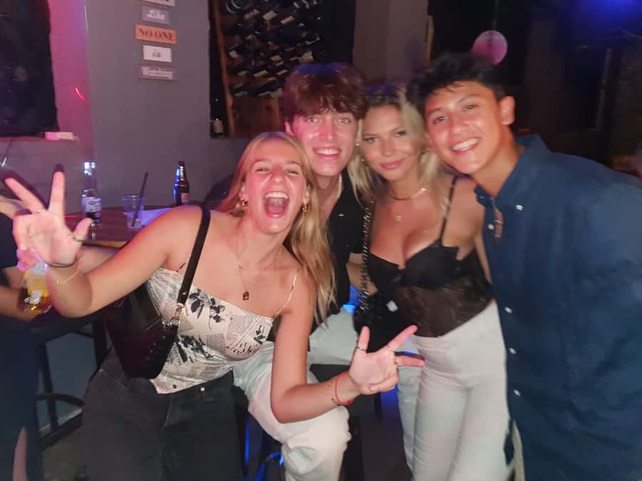 Tel Aviv: Pub Crawl and Nightlife Tour with Shots - Key highlights you’ll actually feel on the night
