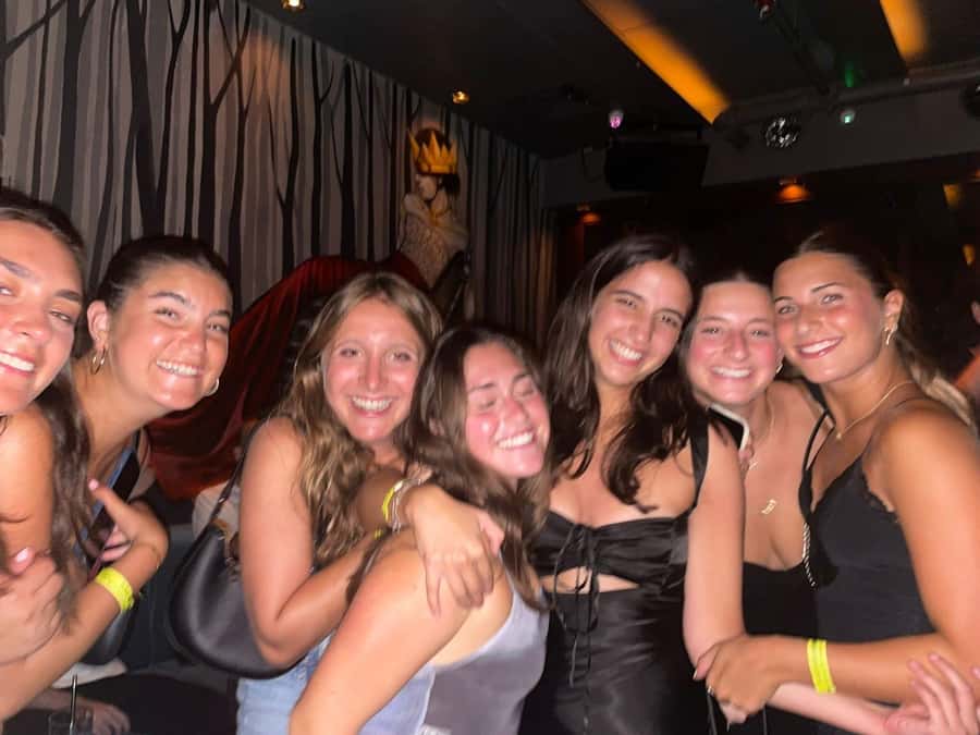 Tel Aviv: Pub Crawl and Nightlife Tour with Shots - Who this Tel Aviv nightlife crawl suits best