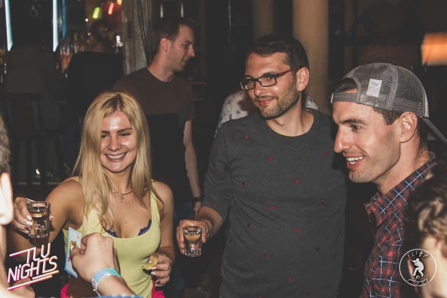 Tel Aviv: Pub Crawl with 4 Stops and Free Shots - Key Things You Should Know