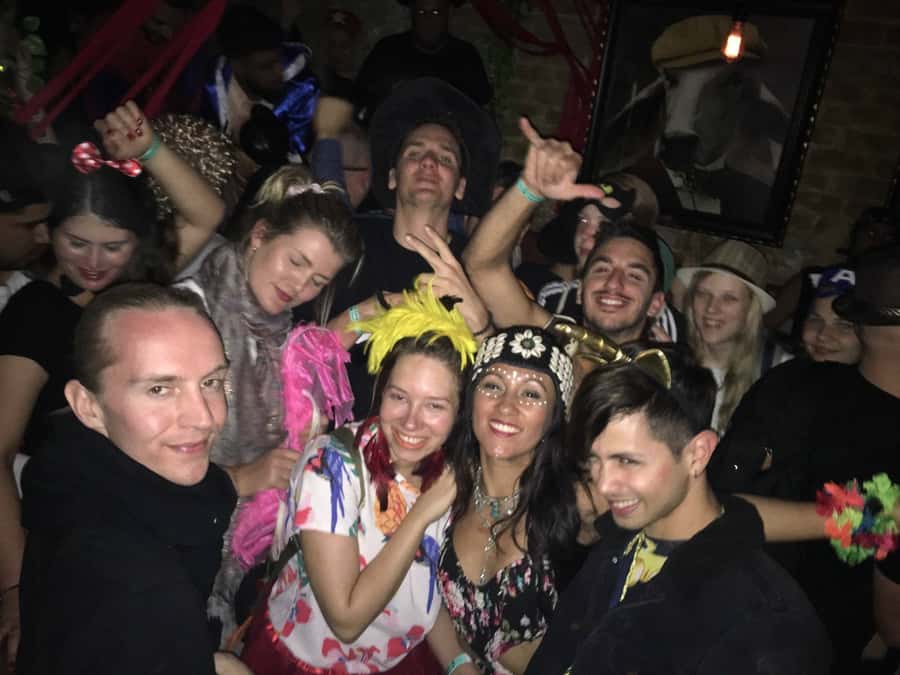 Tel Aviv: Pub Crawl with 4 Stops and Free Shots - Meet by the Yellow Statue: Your Warm-Up Beer and Guide Avital