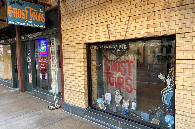 Texas’ Oldest Haunted Pub Crawl Shared Walking Tour - Walking tour reality check: shoes, timing, and the 2-hour pace