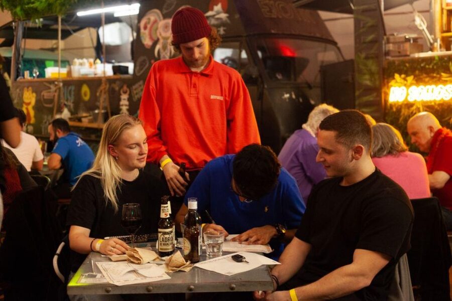 The Biggest Pub Quiz in Valencia - Who This Quiz Is Best For (and Who Might Find It Less Fun)