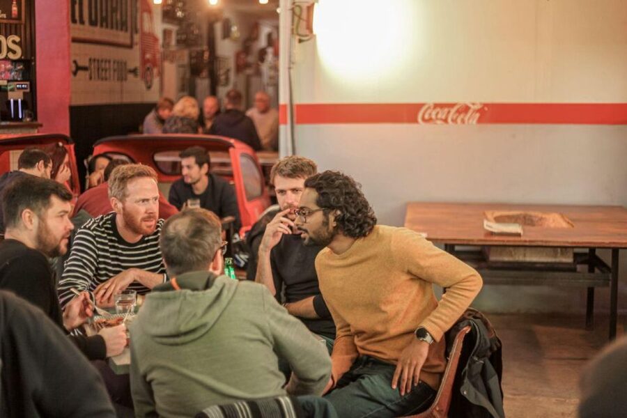 The Biggest Pub Quiz in Valencia - What to Expect During Your 2.5-Hour Night