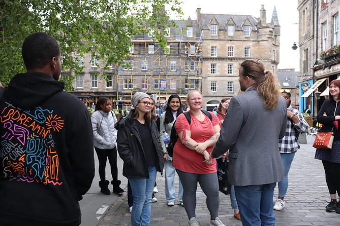 The Edinburgh Literary Pub Tour - What the actor-guides do (and why it matters)