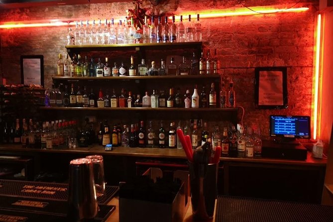 The Great East London Pub Crawl! - A Shoreditch pub crawl built for variety, not one bar