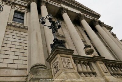 The True Dublin Experience: Private Irish Pub Culture Tour - The guide makes it: Dara’s mix of charm, info, and tall tales