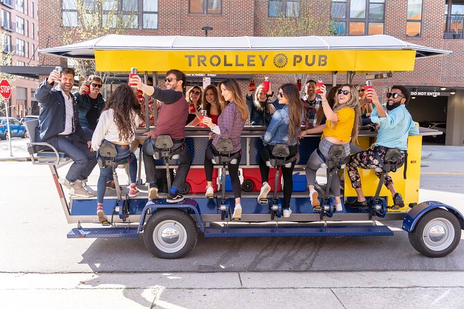 Trolley Pub Tour of Charlotte - Trolley Pub Charlotte: a fun way to get your bearings fast