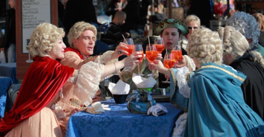 Venice: Venetian Style Carnival Pub Crawl - Stop 1: Your First Ombra and Learning How Venetians Order