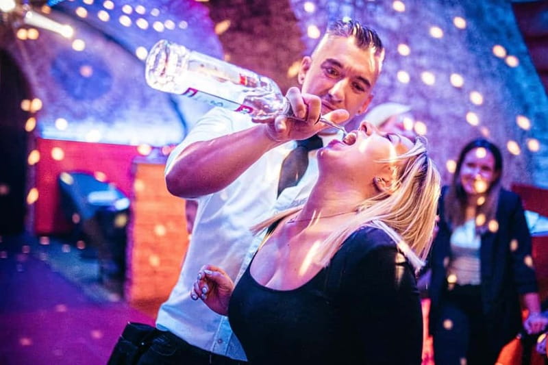Vienna: Guided Pub Crawl with Club Entry - Key Things I’d Watch For Before You Go