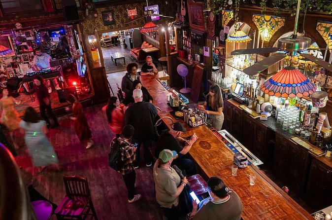 Walking Pub Crawl in Downtown Juneau - Who This Walking Pub Crawl Is Best For