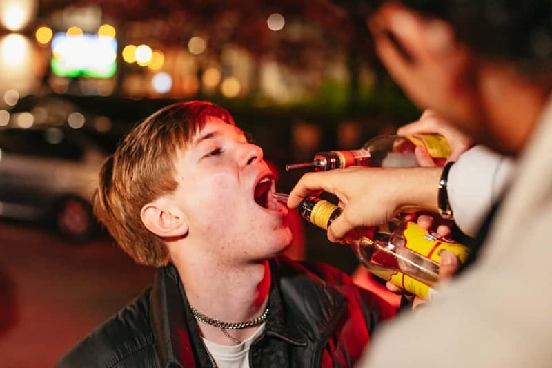 Warsaw: Pub Crawl with Optional 1-Hour Open Bar - Three bars plus a VIP nightclub: the pacing of the night