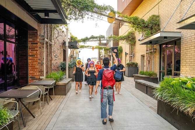 Weird Portland Pub Tour - Pace, Group Size, and What You Should Wear